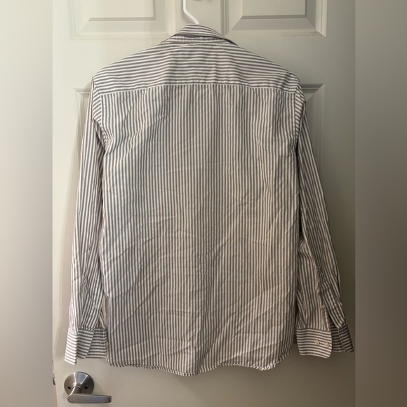 Tommy Hilfiger 100% Cotton Striped Button Down, Size M - Picture 6 of 8